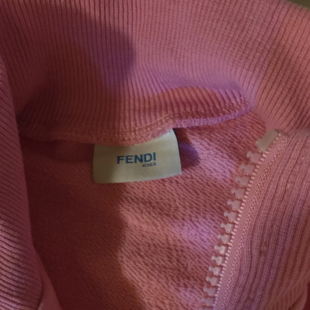FENDI - Picture 13 of 16